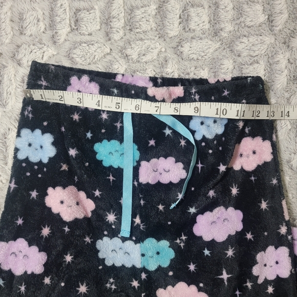 Cute Pastel Cloud Fuzzy Pajama Pants - High Waist - Women's Size XS - Picture 4 of 5